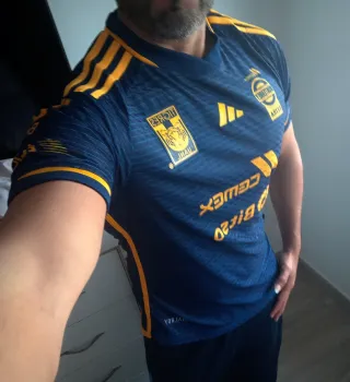 Camiseta Adidas Tigres UANL 2023/24