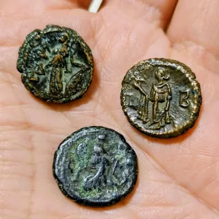 Lotto 6: 3 Antiche Monete Romane