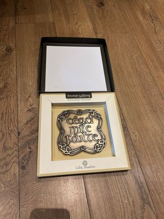 Placa de pared Céad Míle Fáilte bronce