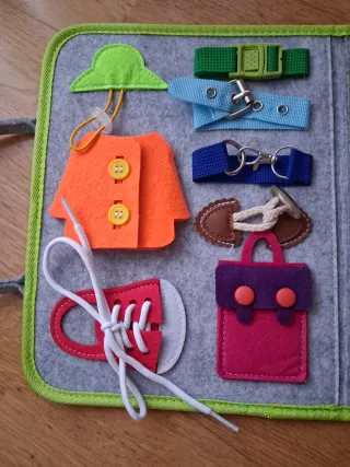 Maletin sensorial de fieltro