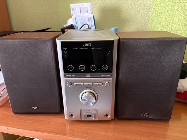 Minicadena JVC con 2 altavoces