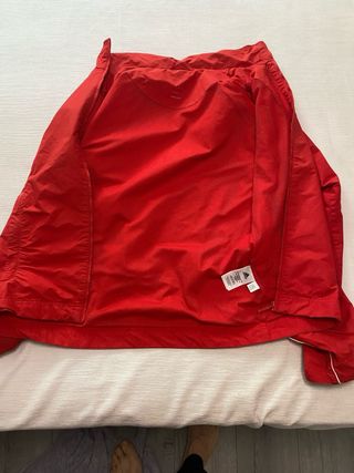 Chaqueta deportiva Adidas roja