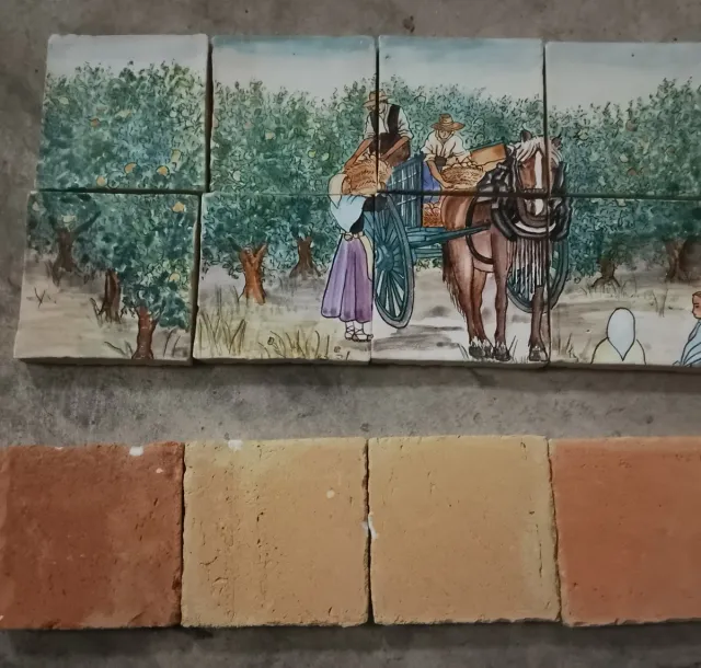 Composición azulejos motivo valenciano