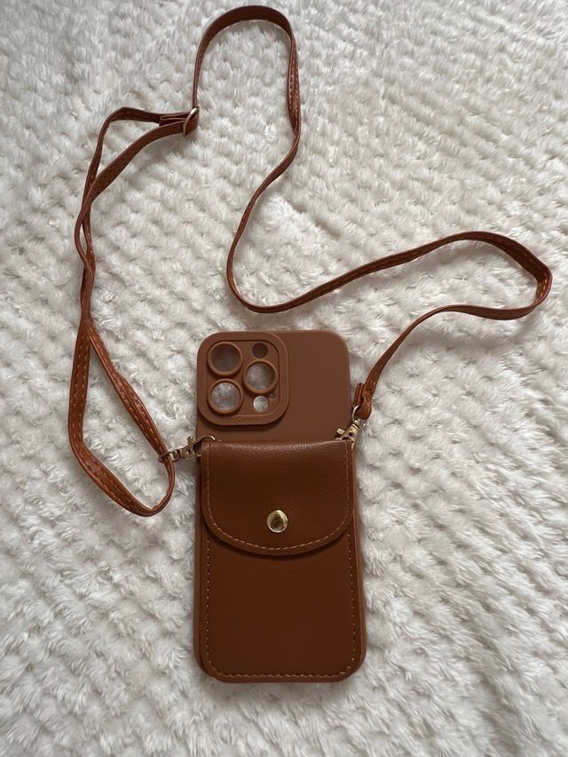 Funda iPhone 14 Pro Max con cartera