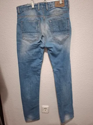Vaqueros Pull&Bear desgastados