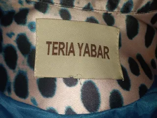 Gabardina estampada mujer