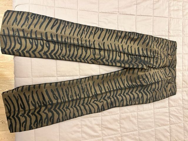 Pantaloni Fendi zebrati