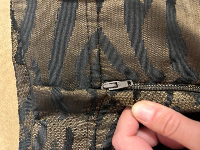 Pantaloni Fendi zebrati