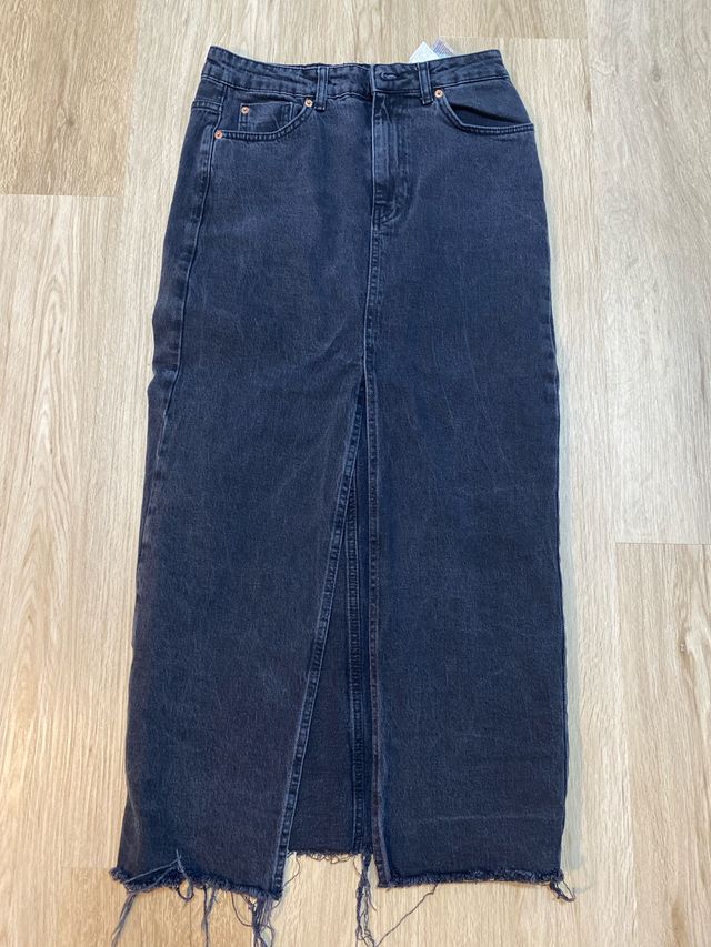 Falda larga negra Stradivarius sin estrenar