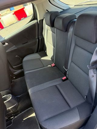 Peugeot 207 5P ACTIVE 1.4