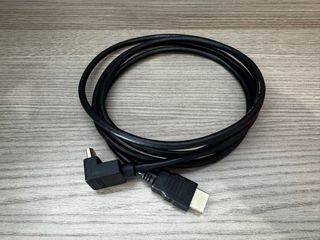 Cable HDMI Negro con Conector Angular