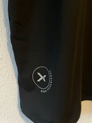 Camiseta Born Living Yoga Negra