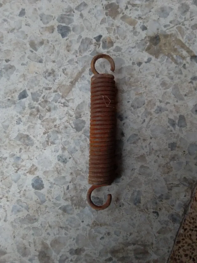 Caballete Rieju RV 50