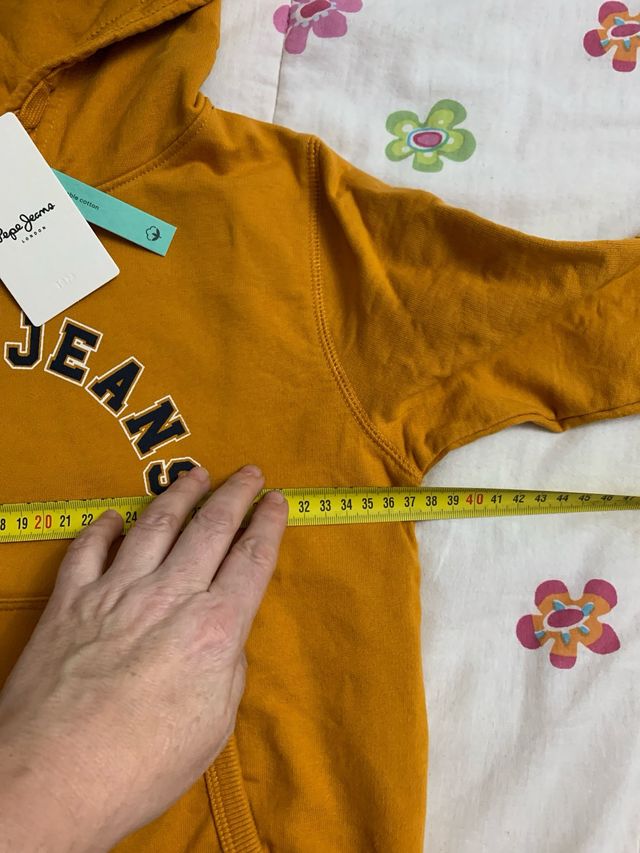 Sudadera Pepe Jeans niño con etiqueta