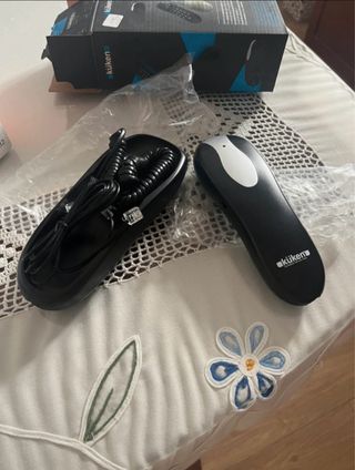 Teléfono fijo Kuken negro y blanco