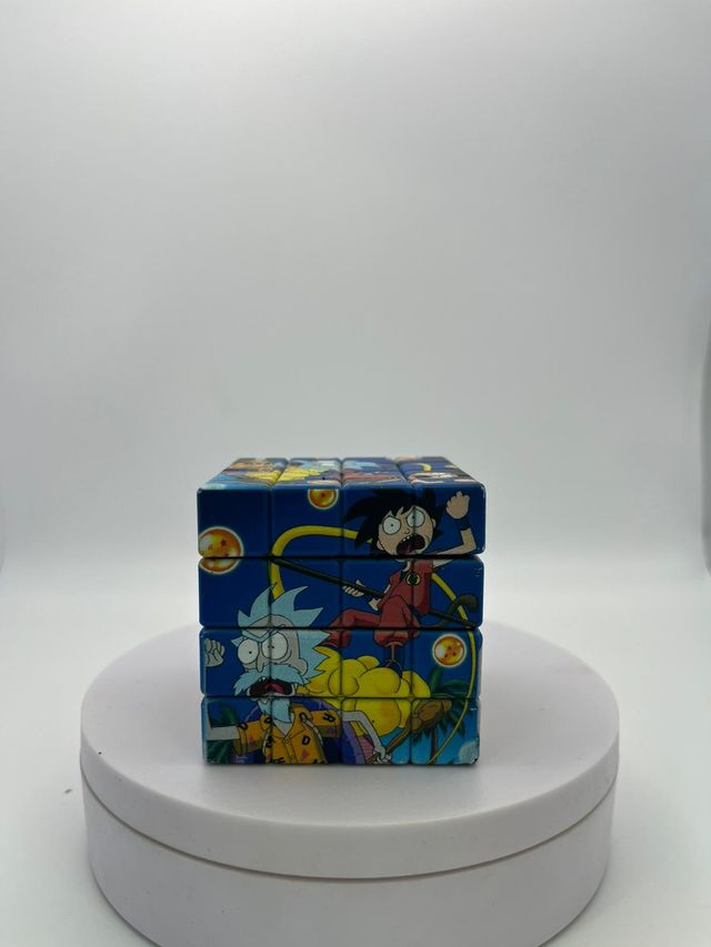 Cubo Rubik 4 partes Rick y Morty / Dragon Ball