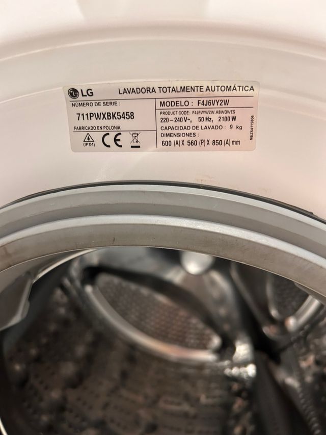 Lavadora LG 9kg Direct Drive