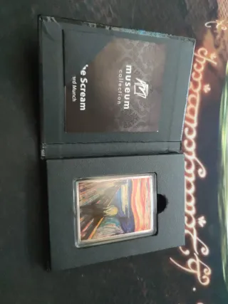 Moneda cuadrada 1$ 2014 Islas Salomón El Grito