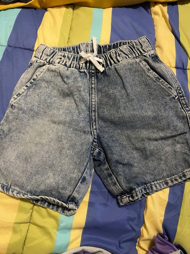 Pantalón vaquero desgastado 4/5 años