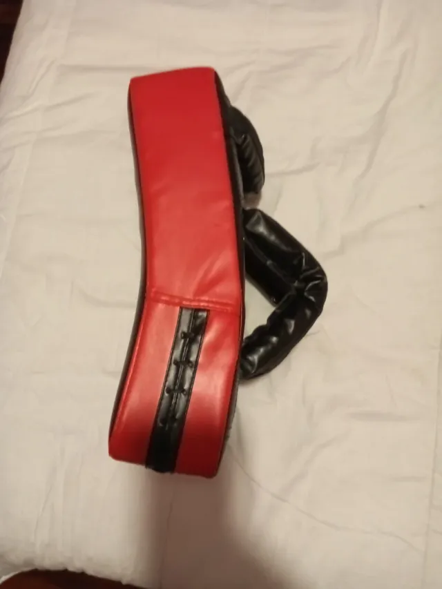 Pao Muay Thai / Kickboxing / MMA / Boxeo