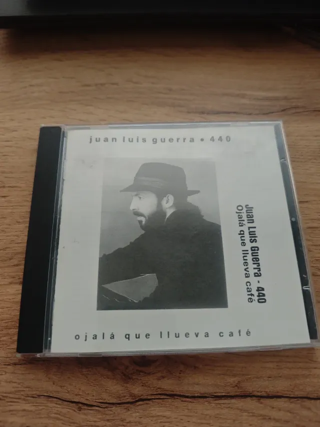 CD Juan Luis Guerra - Ojalá que llueva café