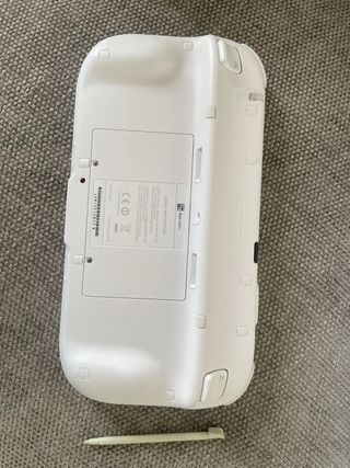 Nintendo Wii U + 4 Juegos + 3 Mandos