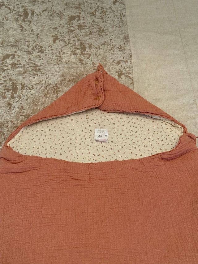 Saco portabebés Zara teja 1-3 meses, 62  cm