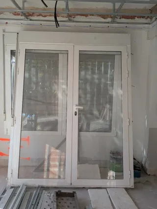 ¡Puertas y ventanas PVC con doble acristalamiento!