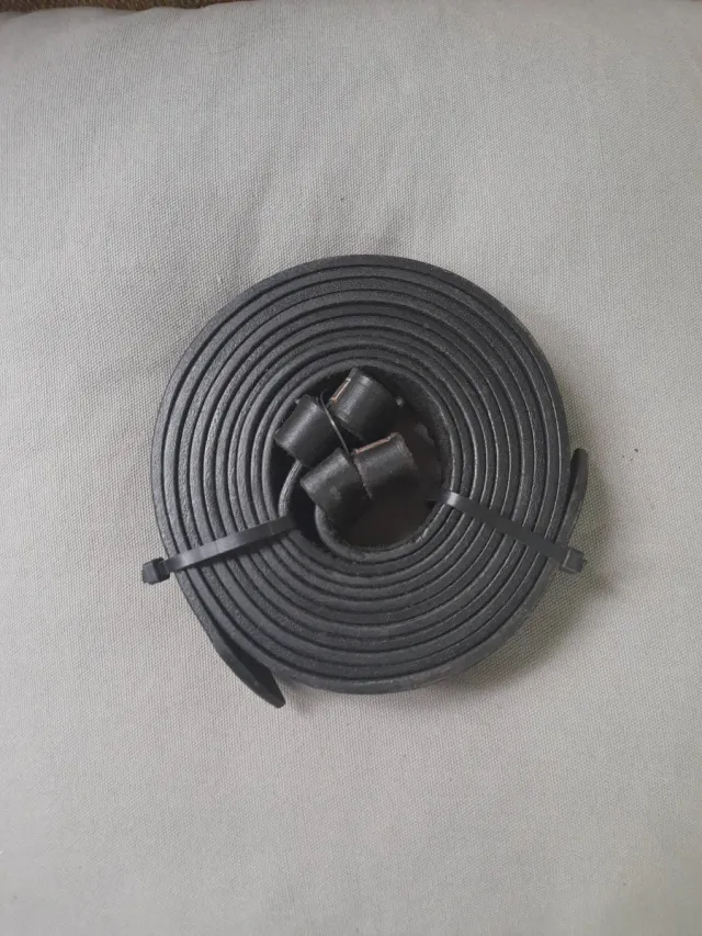 Acciones para estribos vaqueros de cuero