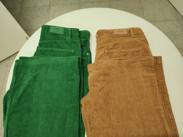 2 Pantalones de Pana Mujer Talla M
