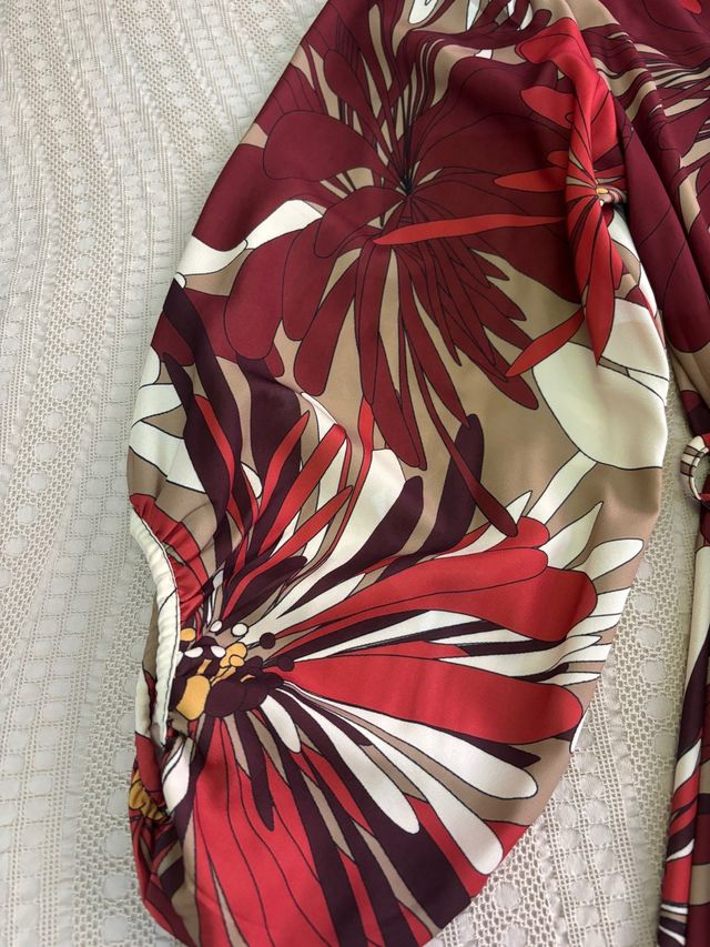 Vestido largo floral manga abullonada