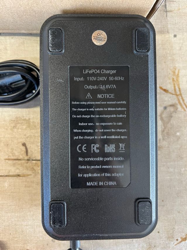 Cargador batería 12V