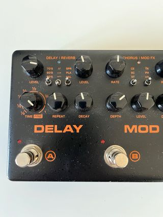 NUX Cerberus Multiefectos Guitarra