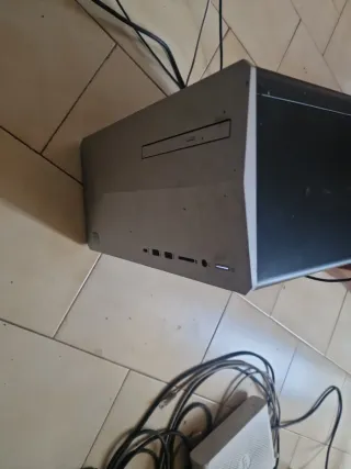 PC HP i5 8400 1TB HDD Grabadora no discutible