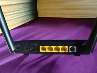 Router Modem Wi-Fi ASUS DSL-N16