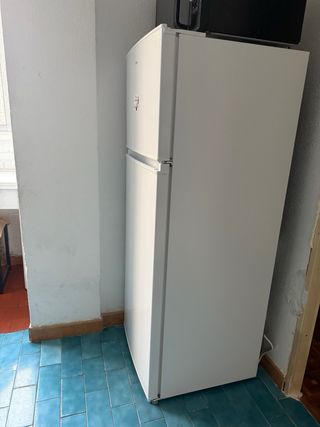 Nevera Qilive Blanca