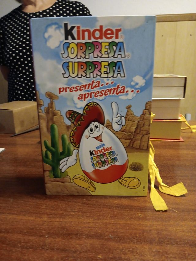 Caja Kinder Sorpresa MOTOCOYOTE