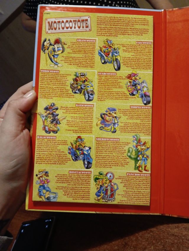 Caja Kinder Sorpresa MOTOCOYOTE