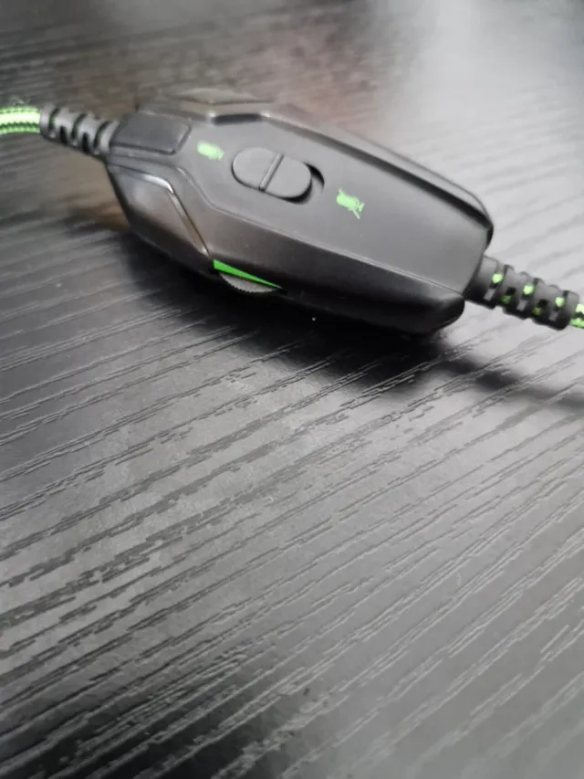 Cascos Gaming BUTFULAKE con Micrófono