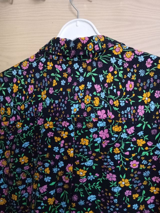 Camisa Levi's Flores Boyfriend Fit Talla L