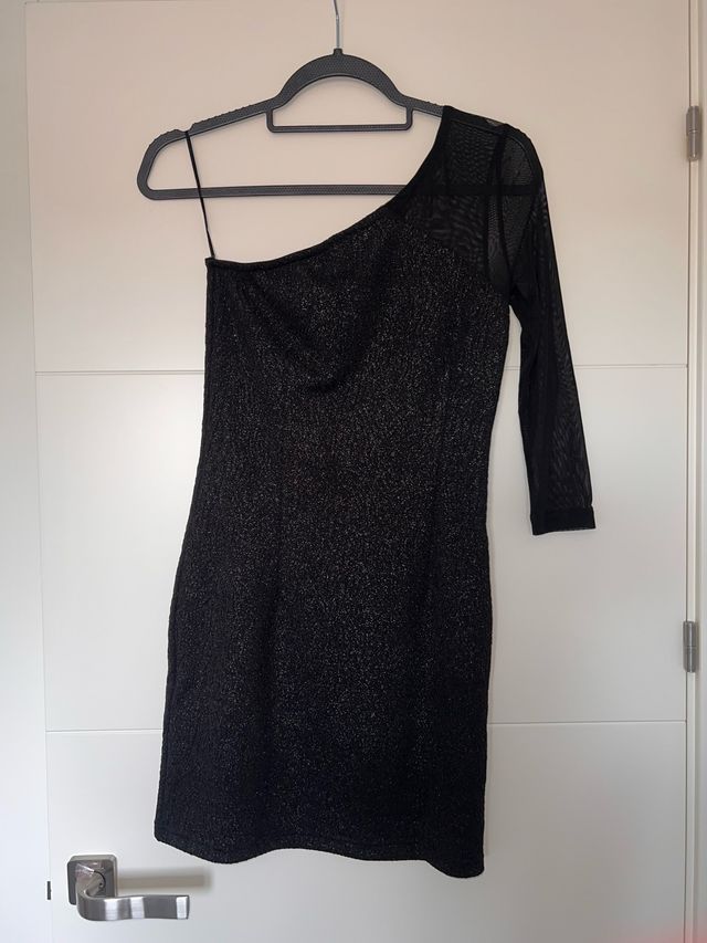 Vestido fiesta negro asimétrico