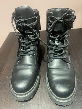 Botas Moncler Piel Negras