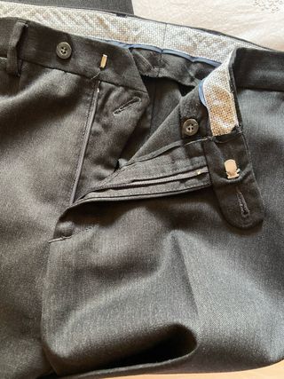 PANTALÓN GRIS DE VESTIR O UNIFORME COLEGIAL