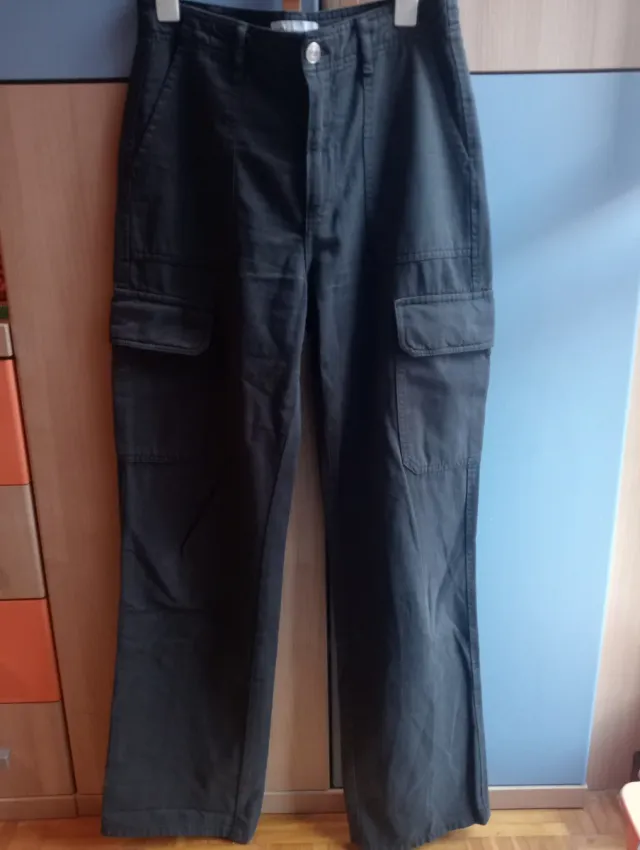 Pantalones cargo negros mujer