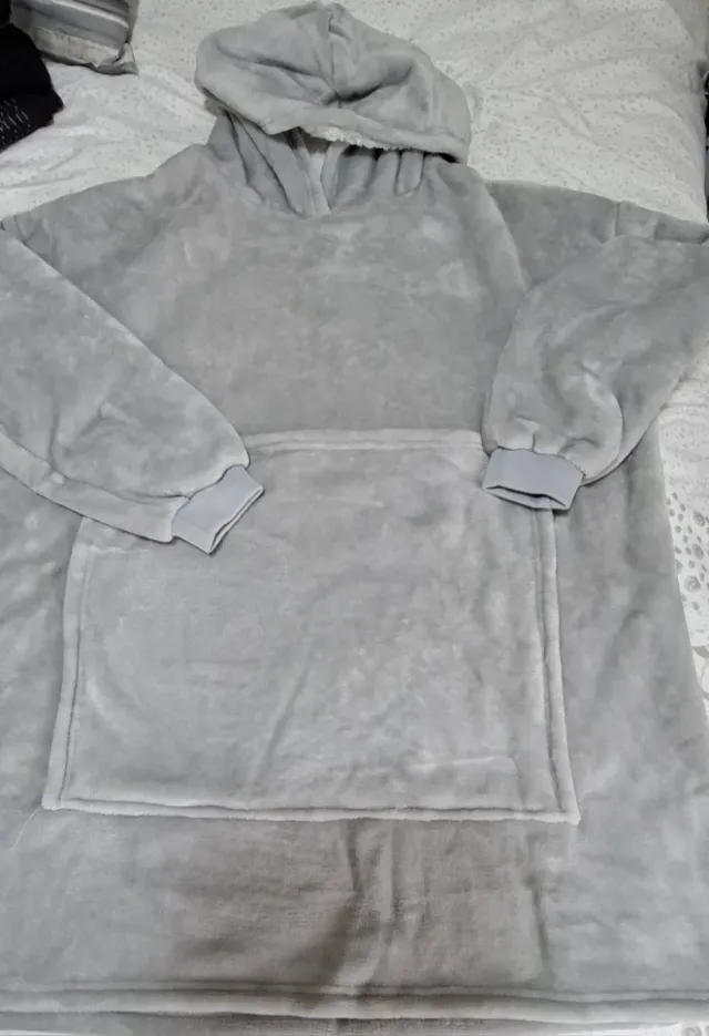 Bata Manta Gris Talla L/XL