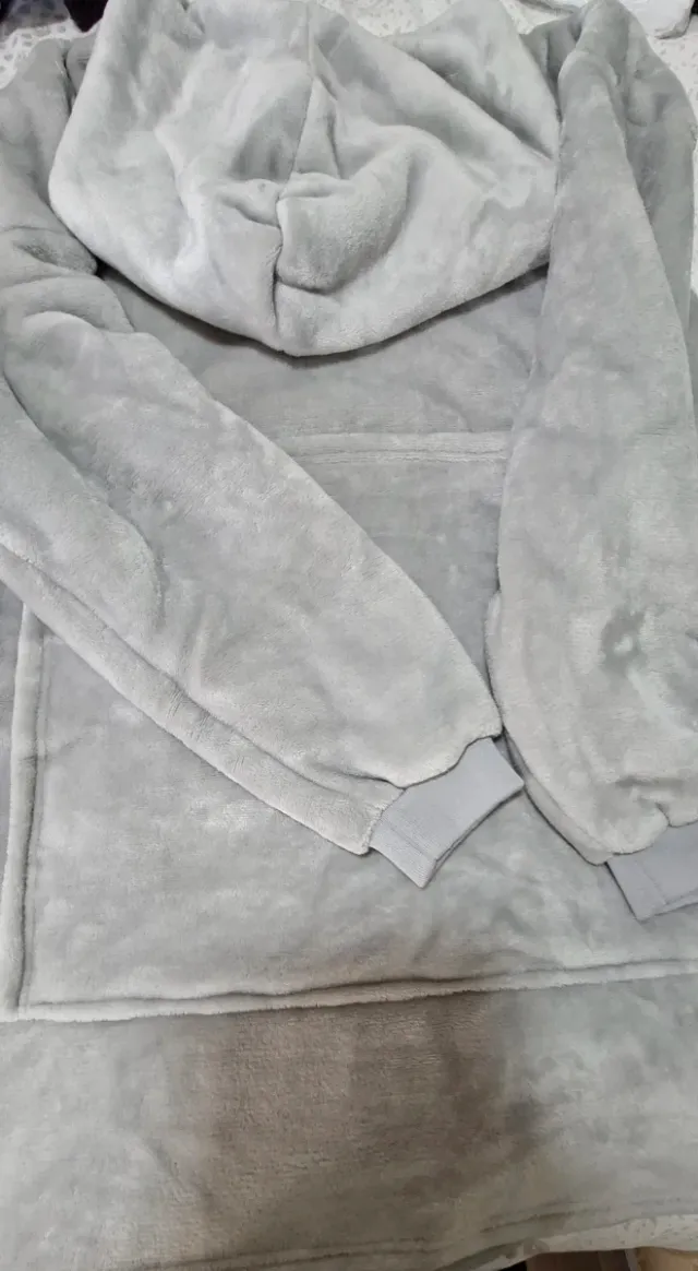 Bata Manta Gris Talla L/XL