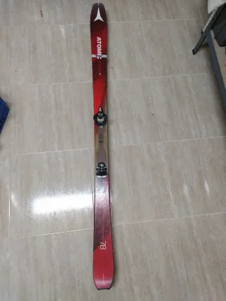 Esquís de travesía Atomic Backland 78