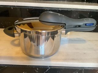 Olla rápida WMF 2.5L PERFECT PLUS