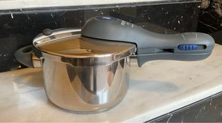 Olla rápida WMF 2.5L PERFECT PLUS