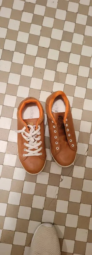 Zapatillas Adidas Marrones